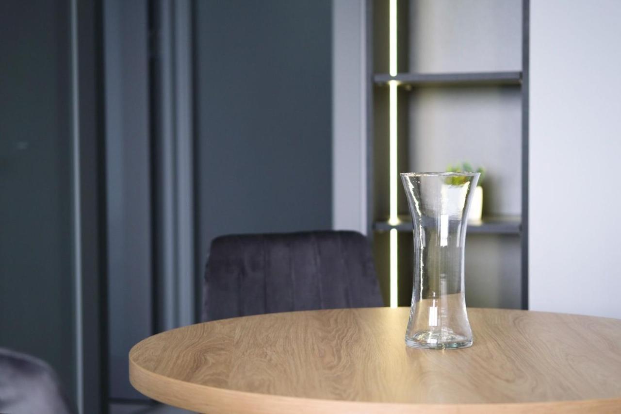 Minimalist Style Apartment With Best Location 키시나우 외부 사진